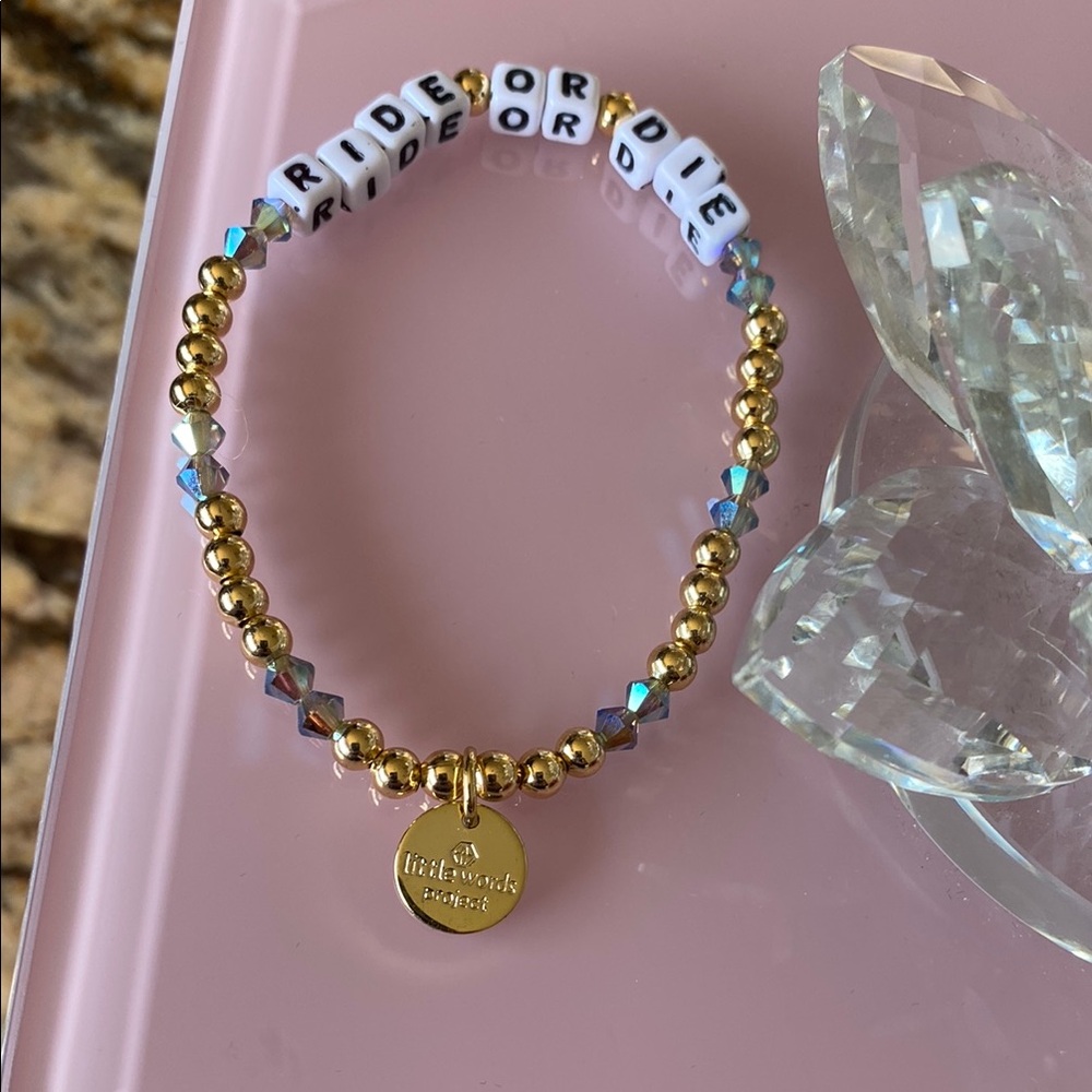 Gold and acrylic White Beaded Charm Bracelet